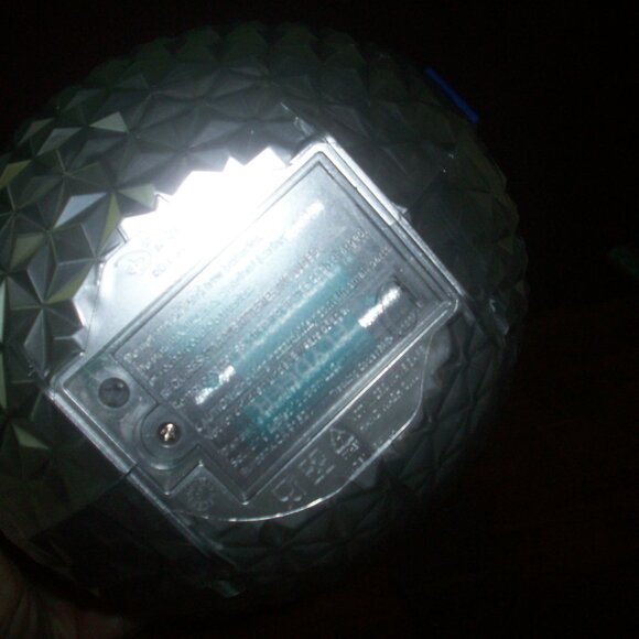 Disney 2025 Epcot Spaceship Earth Mickey Balloon Light-Up Popcorn Bucket - Picture 3 of 6